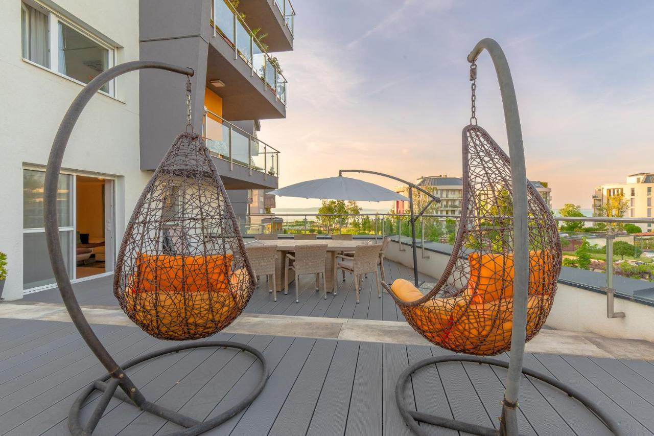 Apartamento Admiral Luxury IV Apartman By Bltn Siófok Exterior foto